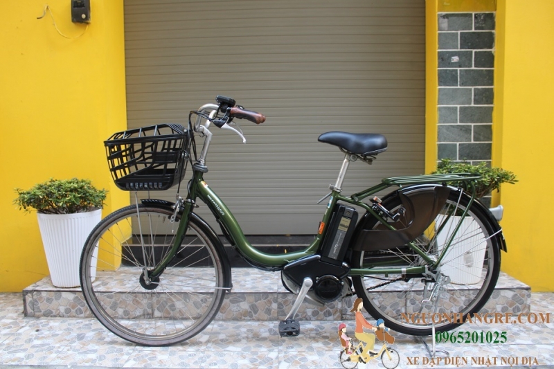 Xe đạp điện Nhật trợ lực Yamaha pas natura xanh rêu
